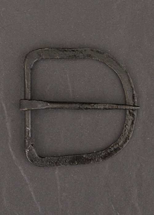 Handgeschmiedete Schnalle aus Stahl