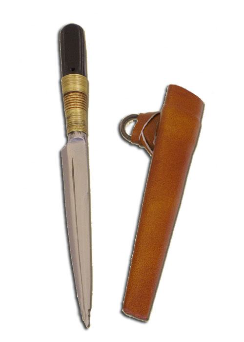 Mittelalterliches Tafelmesser mit Scheide