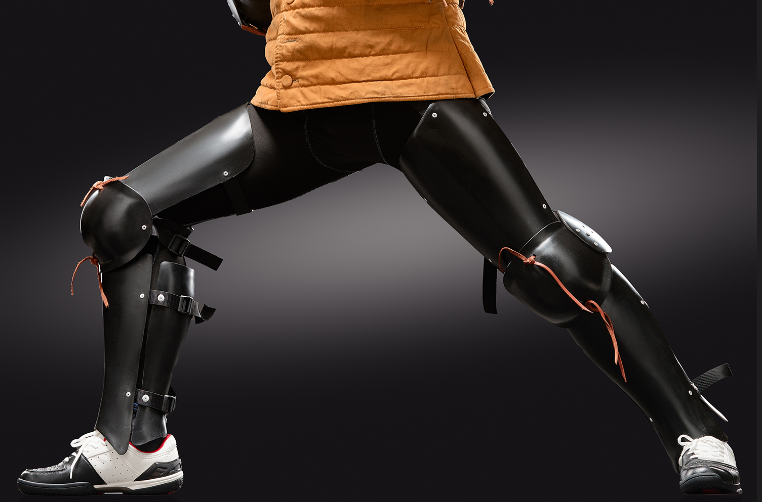 HF - Black Knight Beine