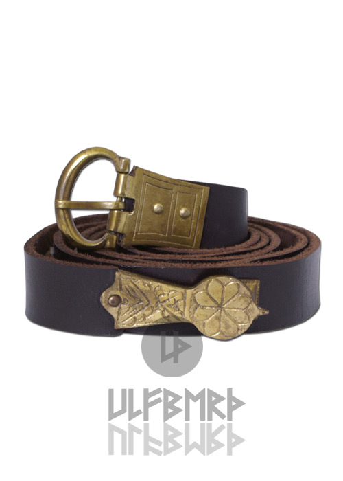 Langer Mittelalter Gürtel mit Ziernieten